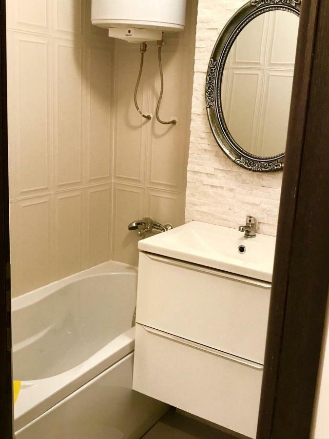 Anastasia Apartament Cu 2 Camere Orşova Екстериор снимка